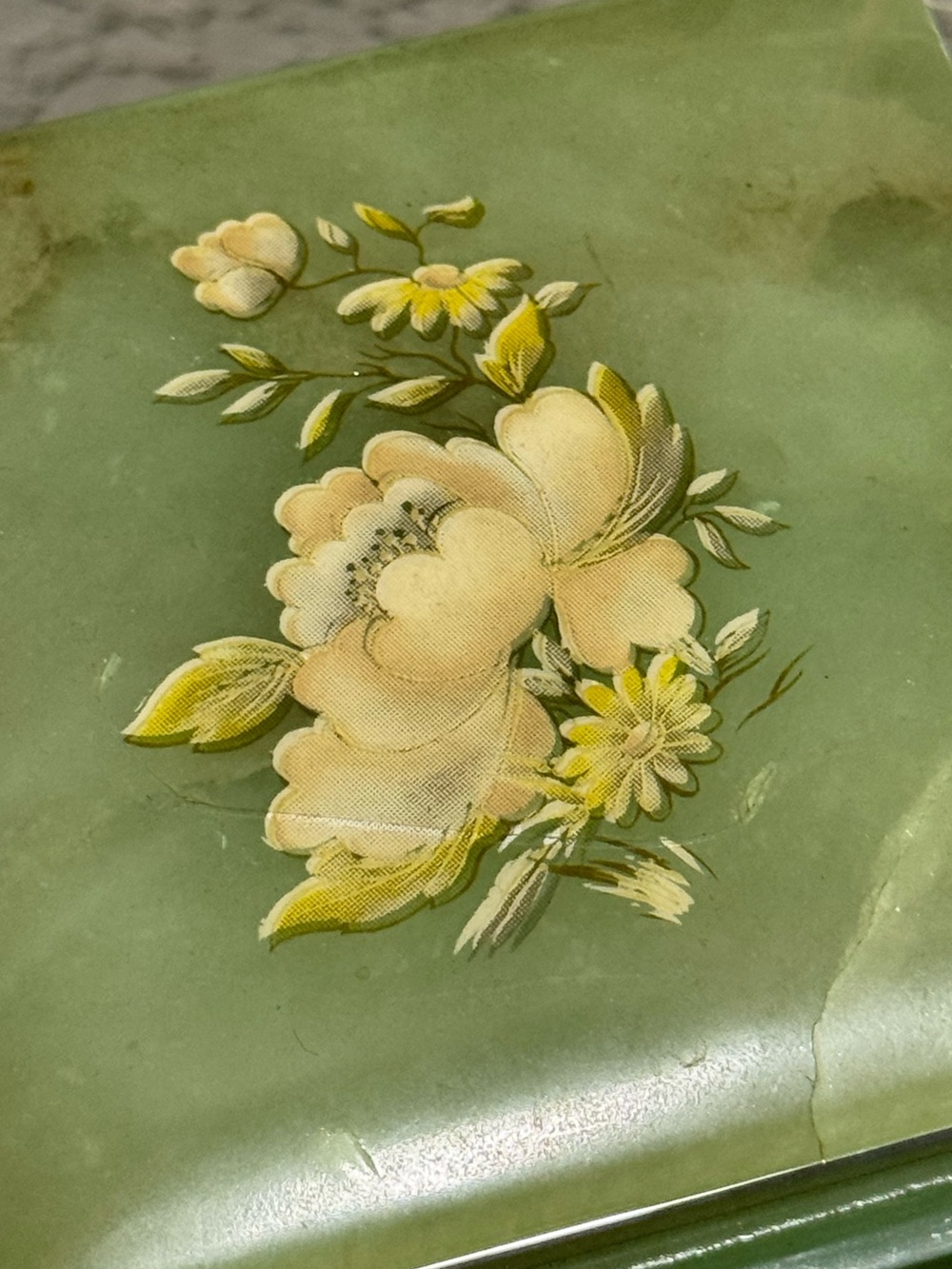Vintage Alabaster Green Alabaster Floral Italian Alabaster Trinket Box - Picture 10 of 12